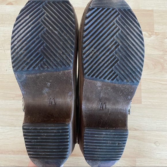 Lotta’s From Stockholm Classic Suede Clogs - Picture 14 of 16